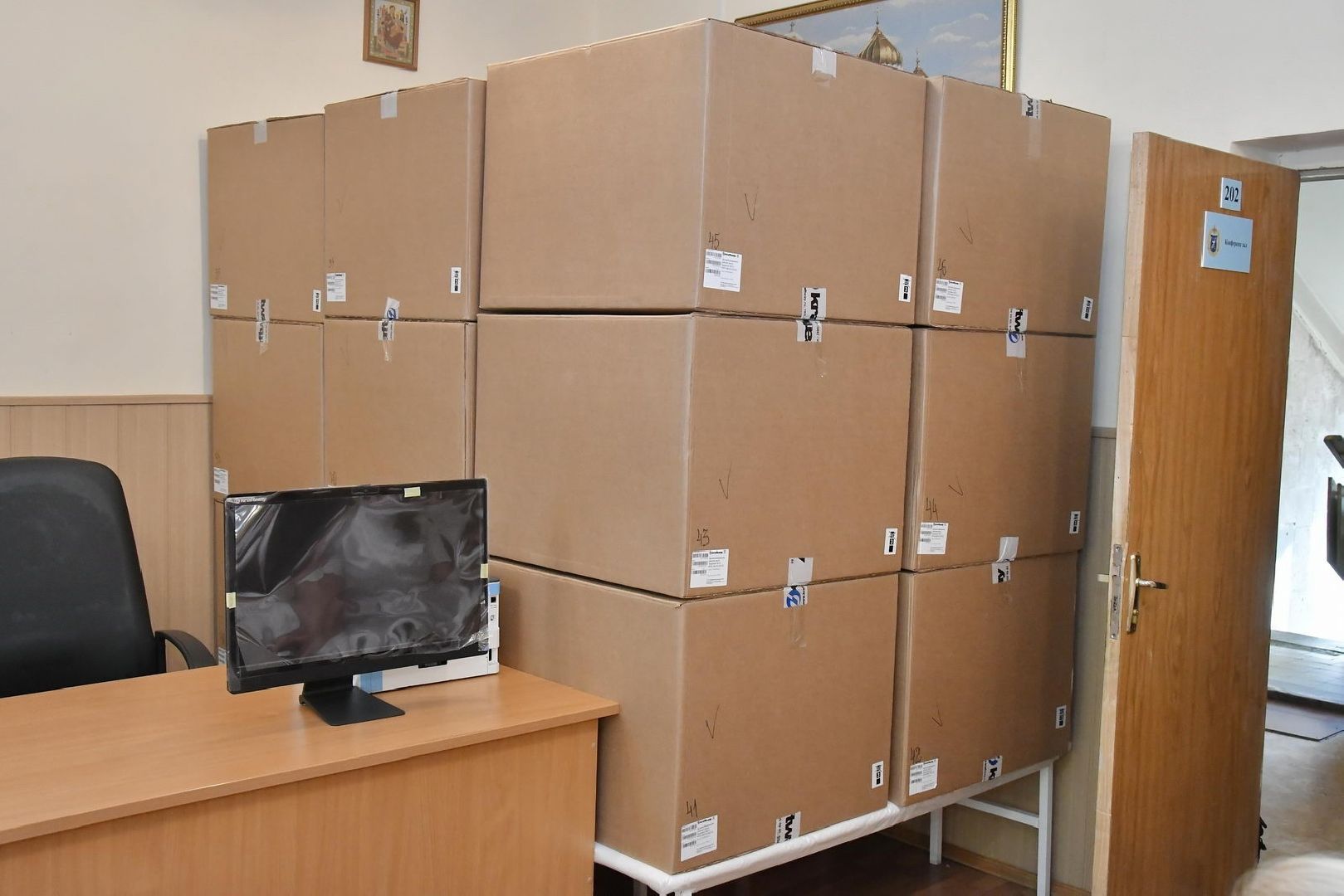 военная поликлиника власиха, система ЕМИАС, новое оборудование для медиков, Власиха военная поликлиника, военные медики Власихи,