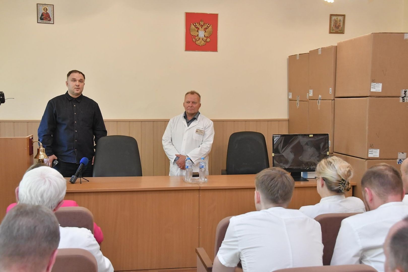 военная поликлиника власиха, система ЕМИАС, новое оборудование для медиков, Власиха военная поликлиника, военные медики Власихи,