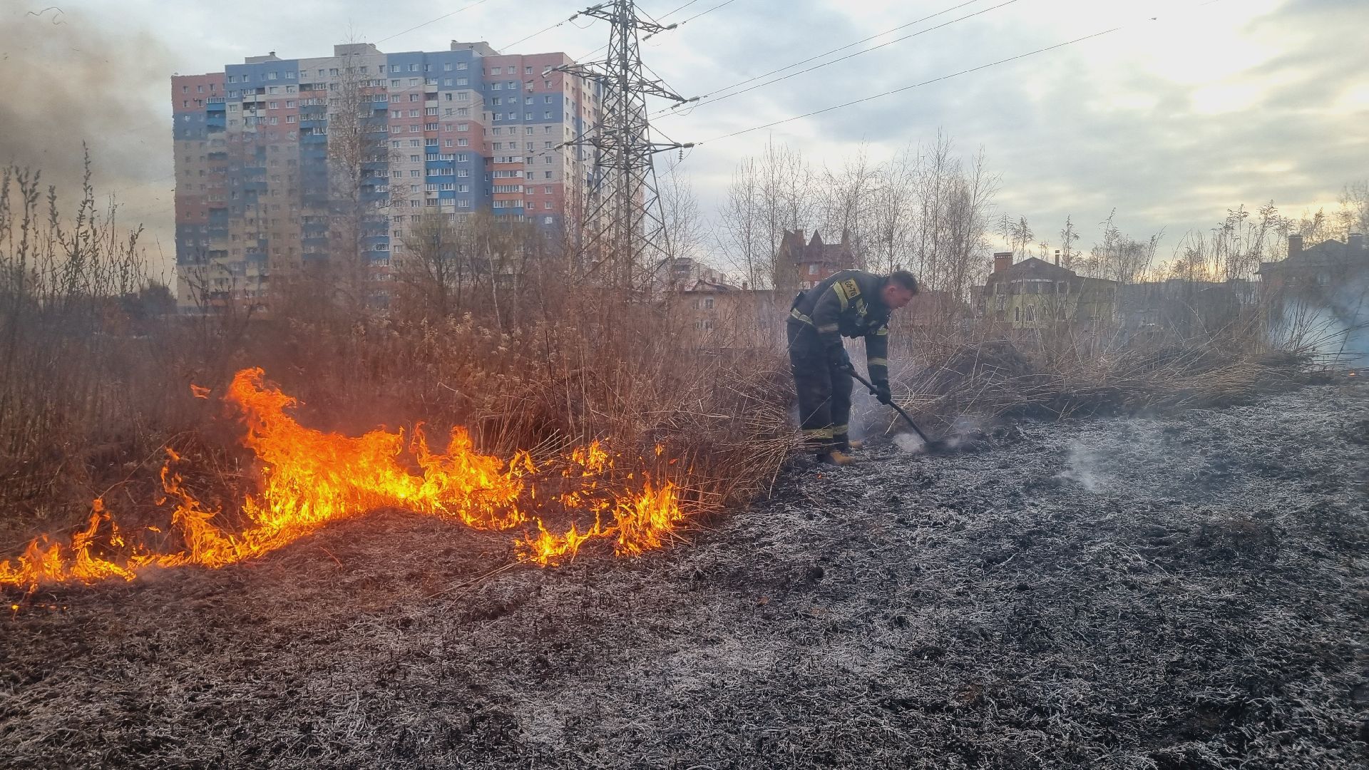Подмосковье, Иванттеевка, МЧС