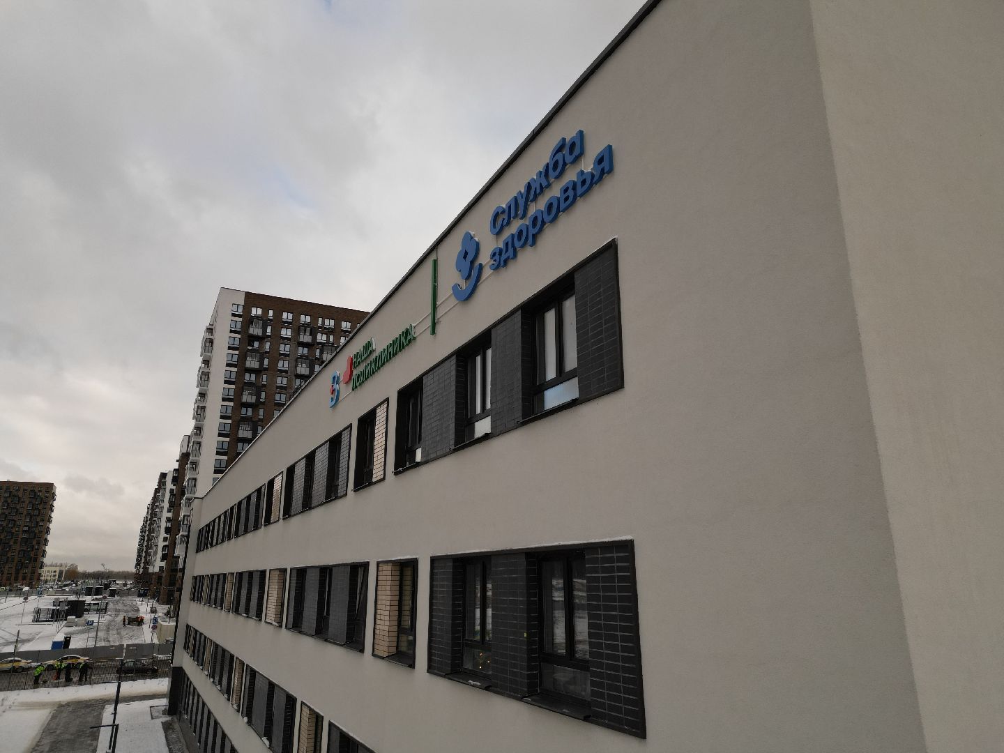 видео с коптера, поликлиника, строительство,