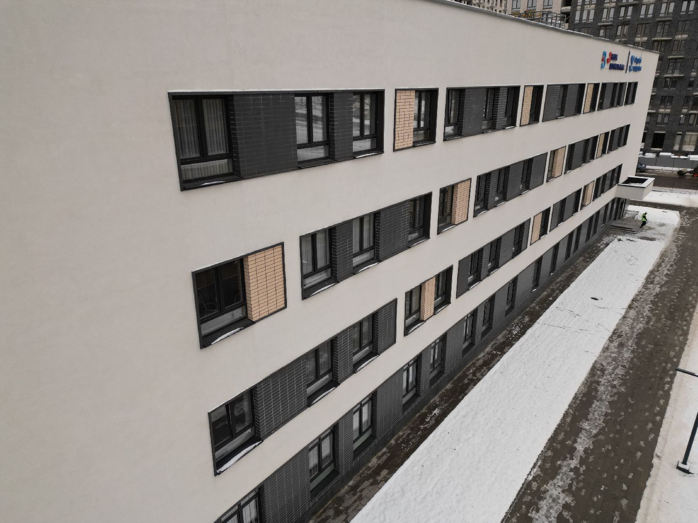 видео с коптера, поликлиника, строительство,