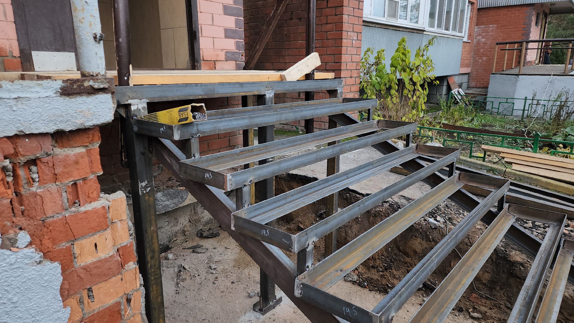 пушкино, западный, тсж, ремонт входной группы, ремонт мкд, вертикалки, подъезд,