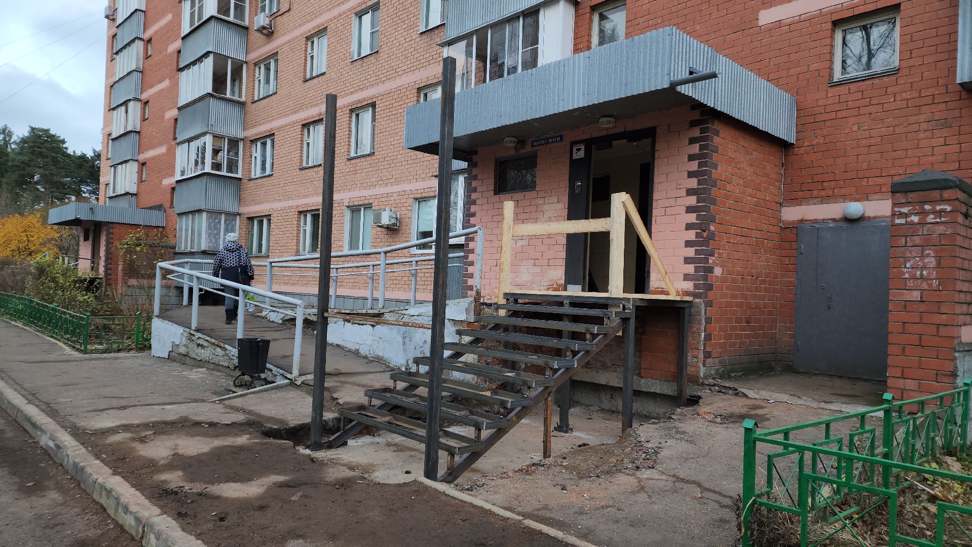 пушкино, западный, тсж, ремонт входной группы, ремонт мкд, вертикалки, подъезд,