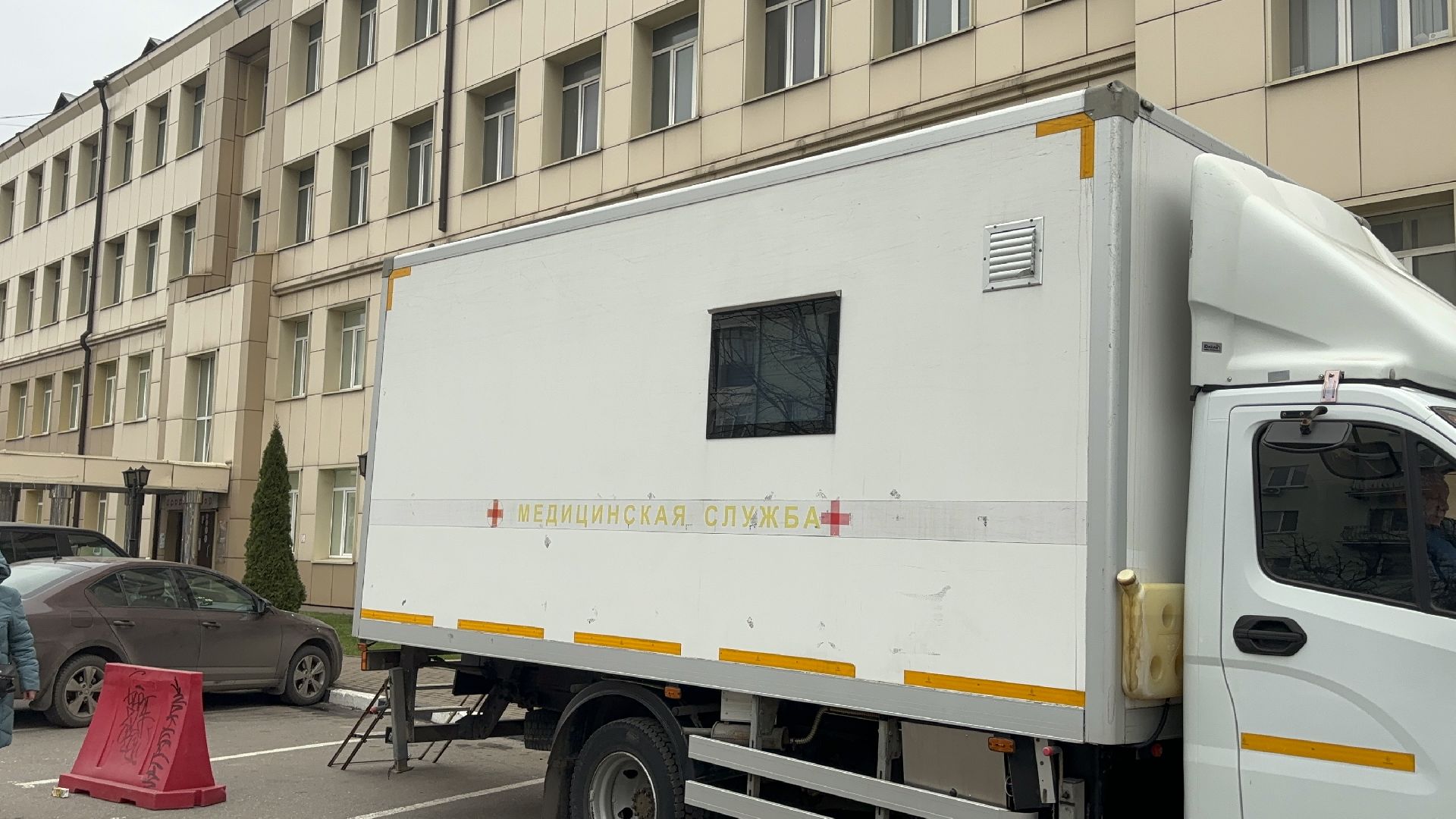 вакцинация, мобильные пункты вакцинации, мфц,