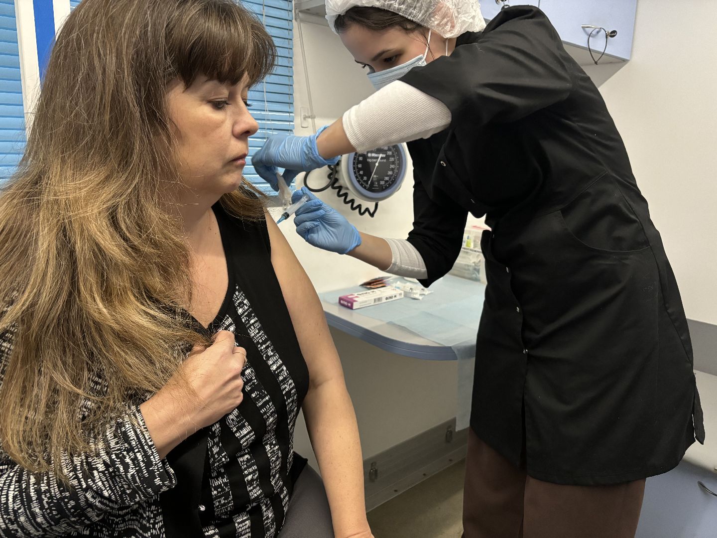 вакцинация, мобильные пункты вакцинации, мфц,