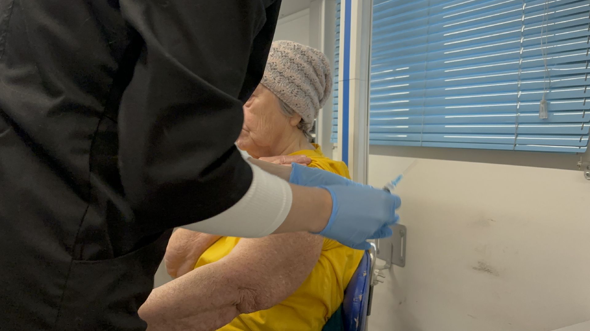 вакцинация, мобильные пункты вакцинации, мфц,