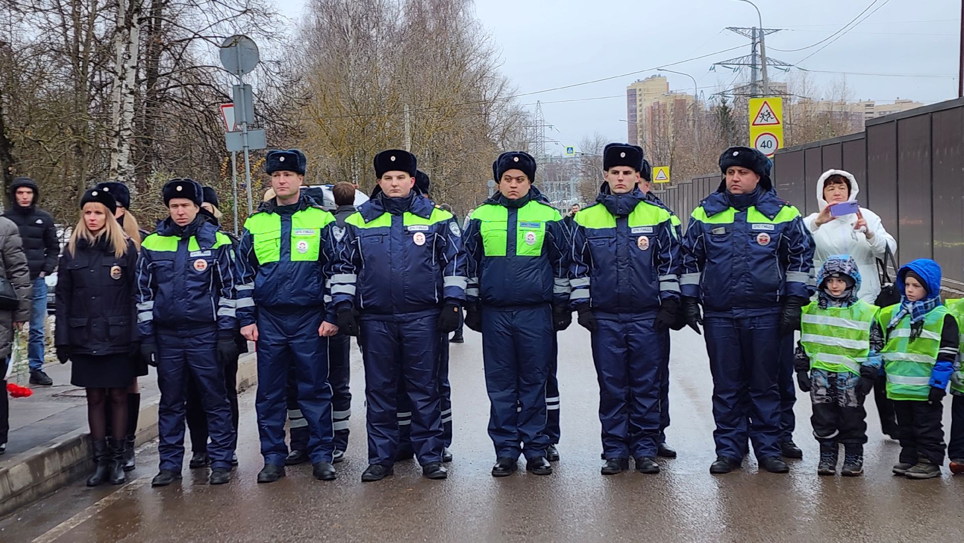 Солнечногорск, вертикалки, Алексей Марков, полиция, памятный камень,