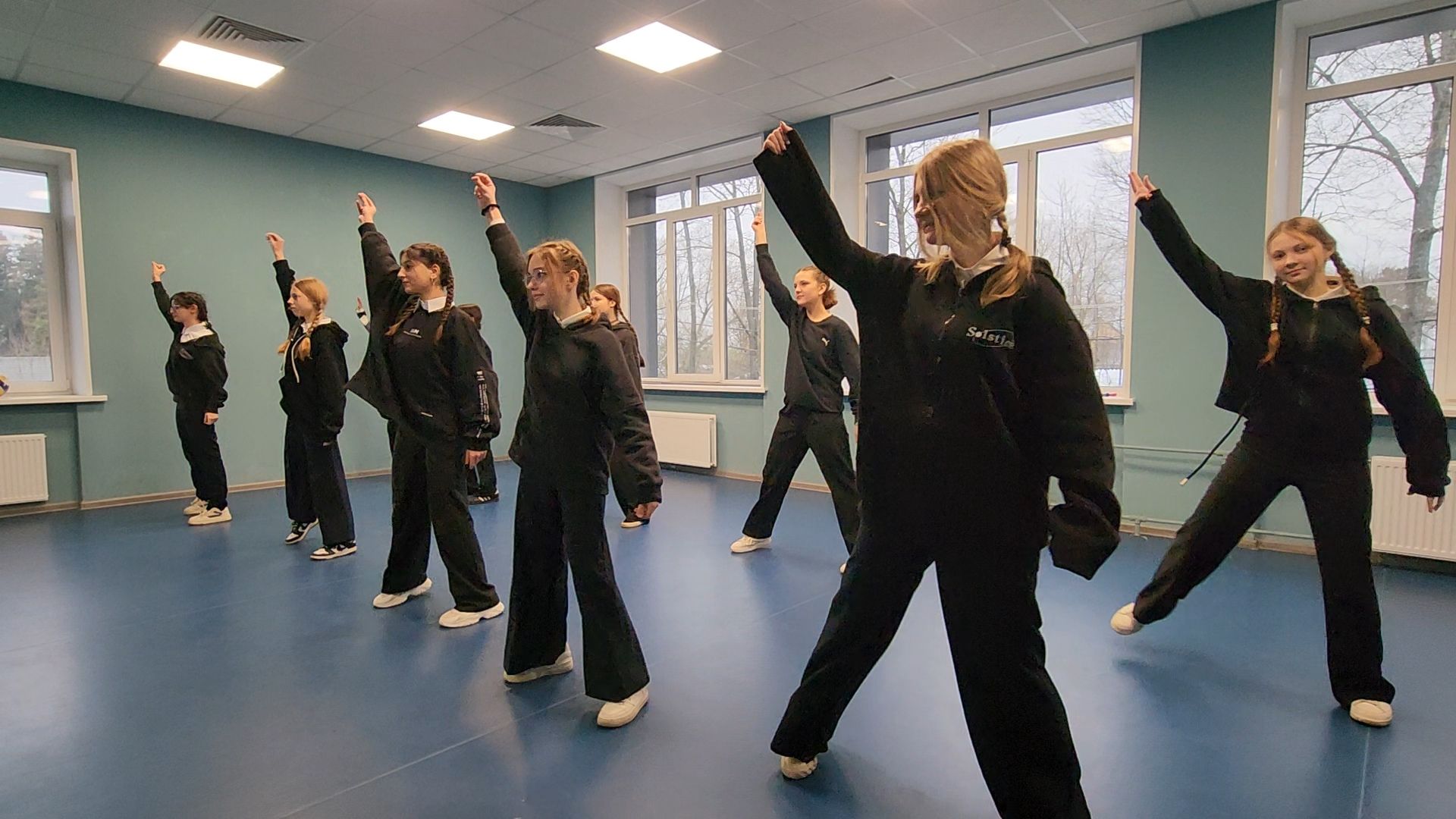 большие вяземы, одинцово, образование, школа, капитальный ремонт, вертикалка, вертикальное видео, голицыно,