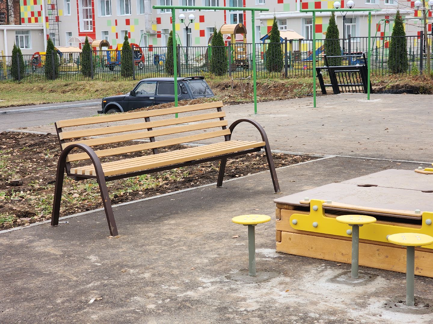 Зарайск, благоустройство двора, вертикалка,