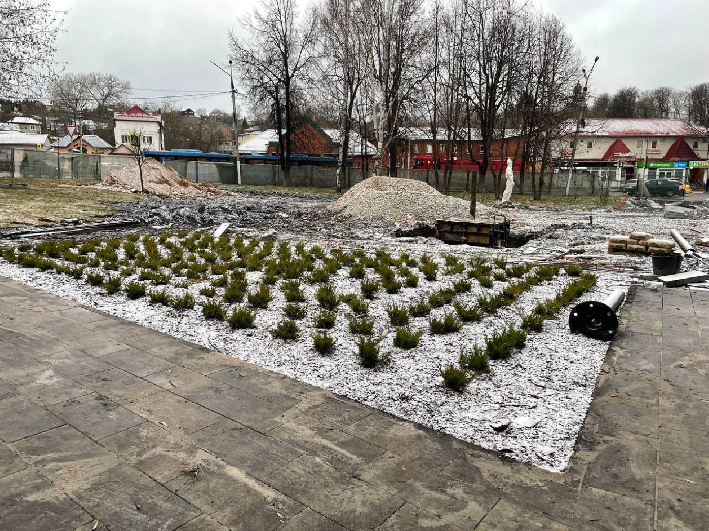 Дмитров, Сквер генерала Кузнецова в Яхроме, Минблаго, вертикалки,