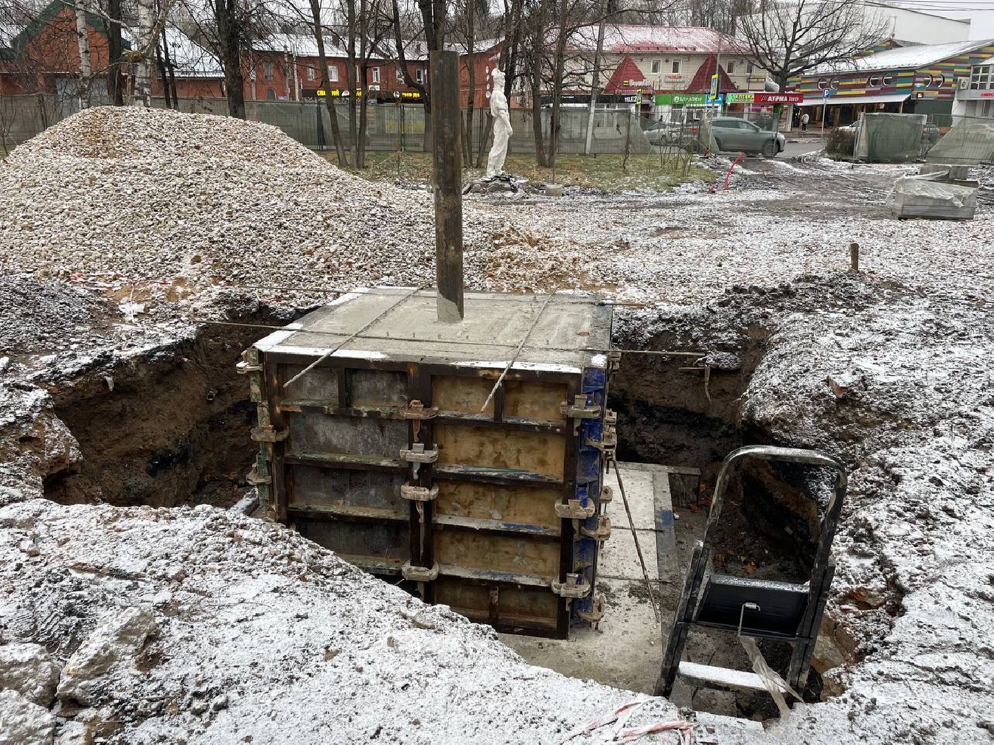 Дмитров, Сквер генерала Кузнецова в Яхроме, Минблаго, вертикалки,