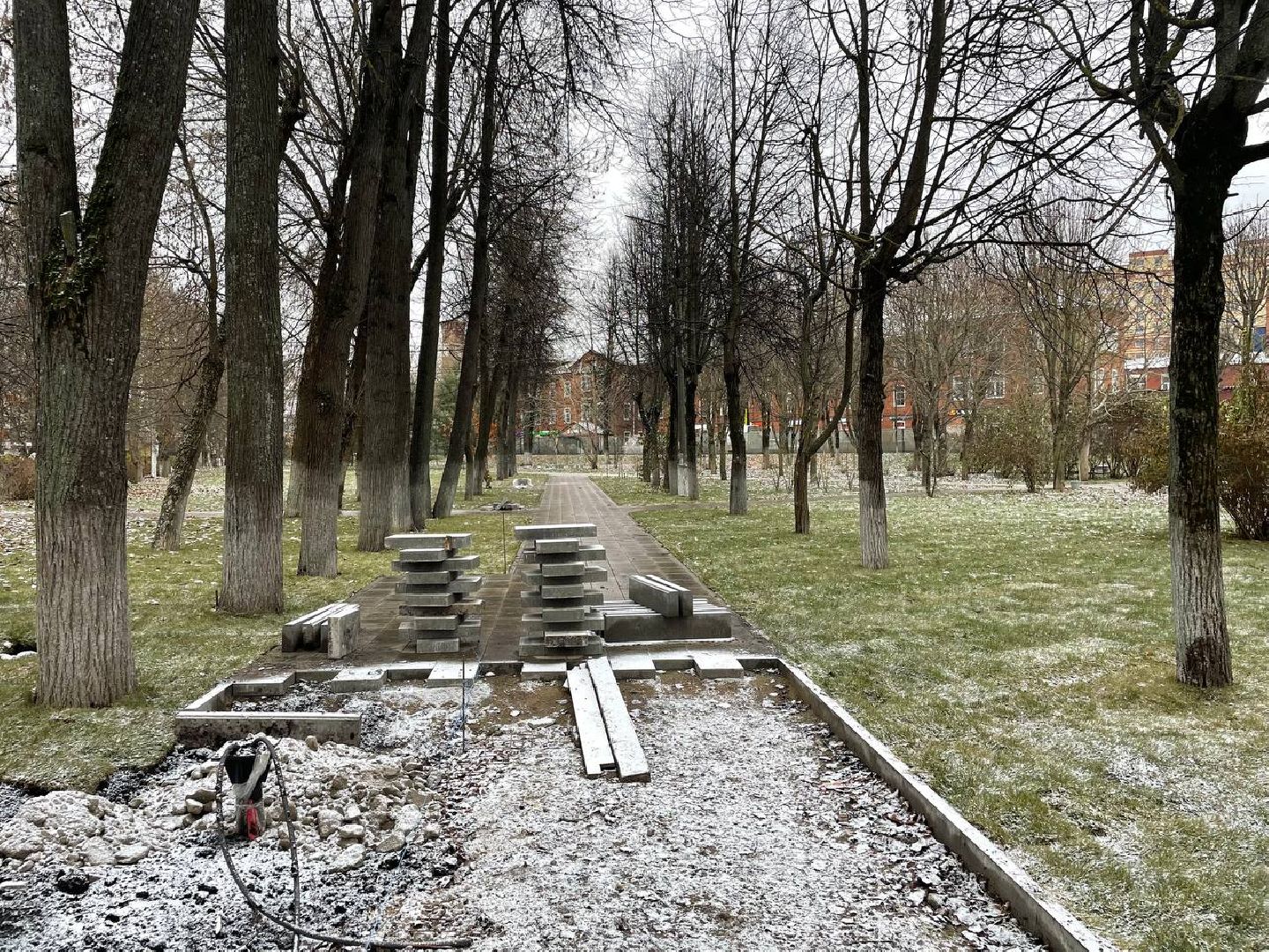 Дмитров, Сквер генерала Кузнецова в Яхроме, Минблаго, вертикалки,