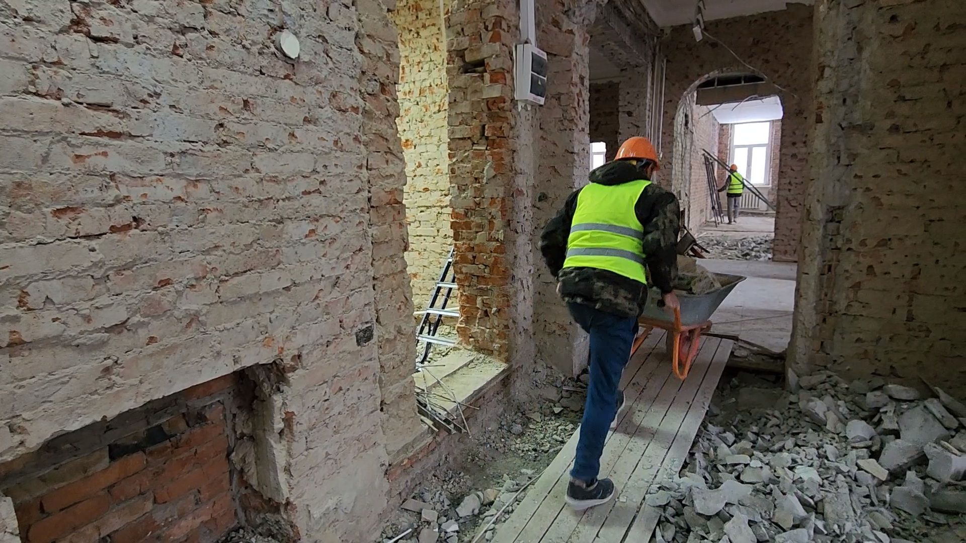 Чехов, детская школа искусств, капитальный ремонт, капремонт, реконструкция, демонтажные работы, объекты социальной инфраструктуры, вертикалки,