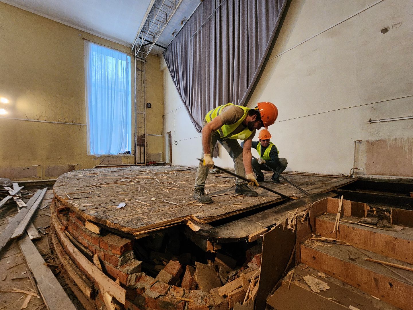 Чехов, детская школа искусств, капитальный ремонт, капремонт, реконструкция, демонтажные работы, объекты социальной инфраструктуры, вертикалки,