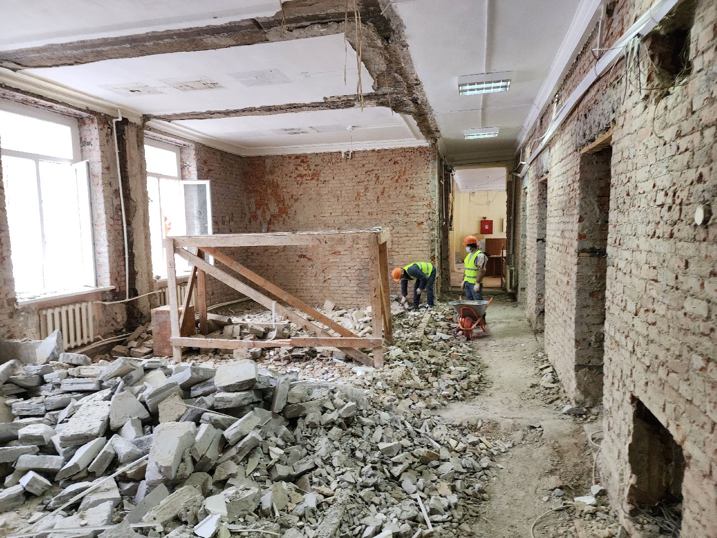 Чехов, детская школа искусств, капитальный ремонт, капремонт, реконструкция, демонтажные работы, объекты социальной инфраструктуры, вертикалки,