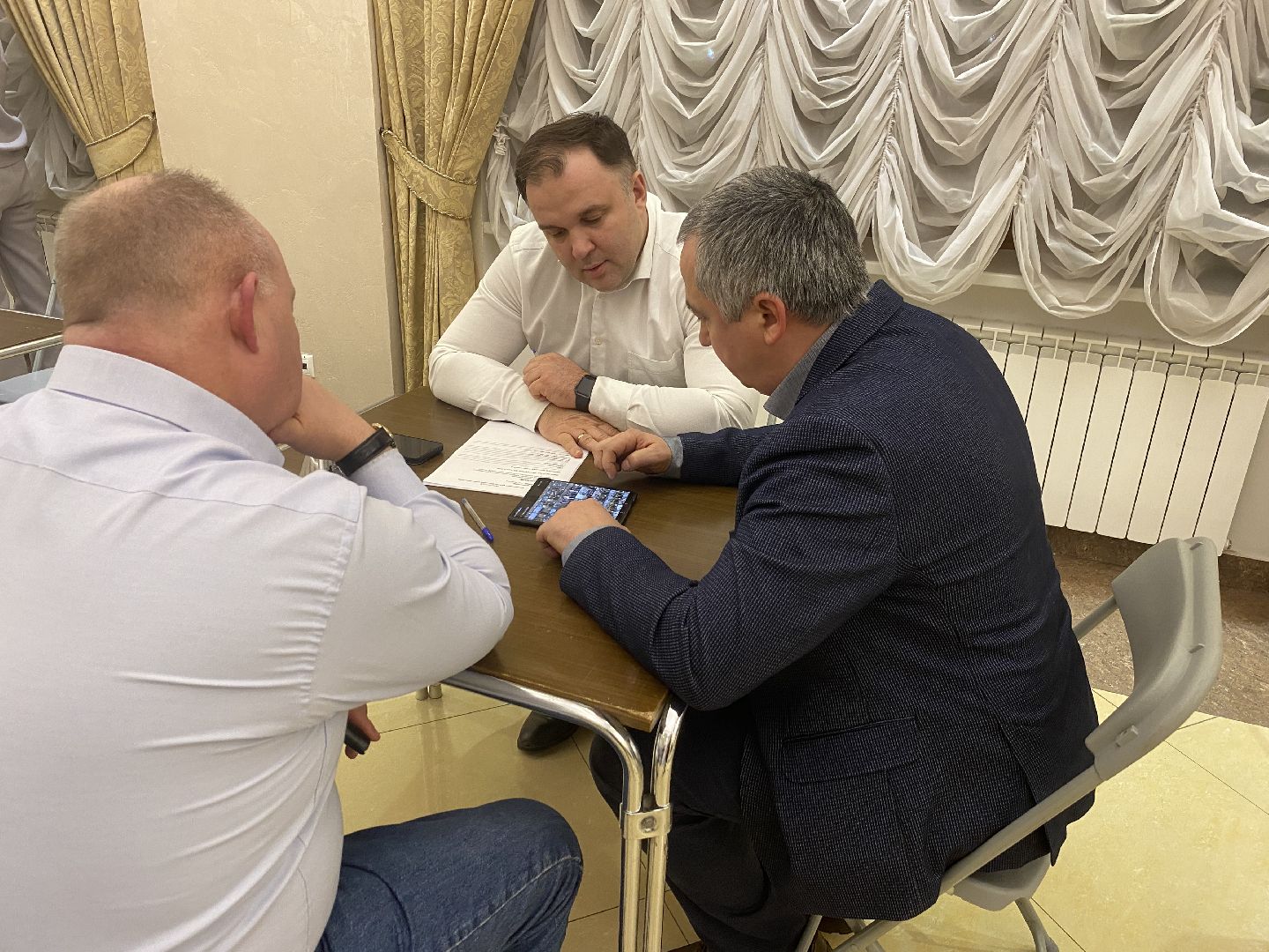 выездная администрация, встреча с жителями, власиха ЖКХ, капремонт домов власиха, Собрание собственников,вертикалка, вертикальное видео,