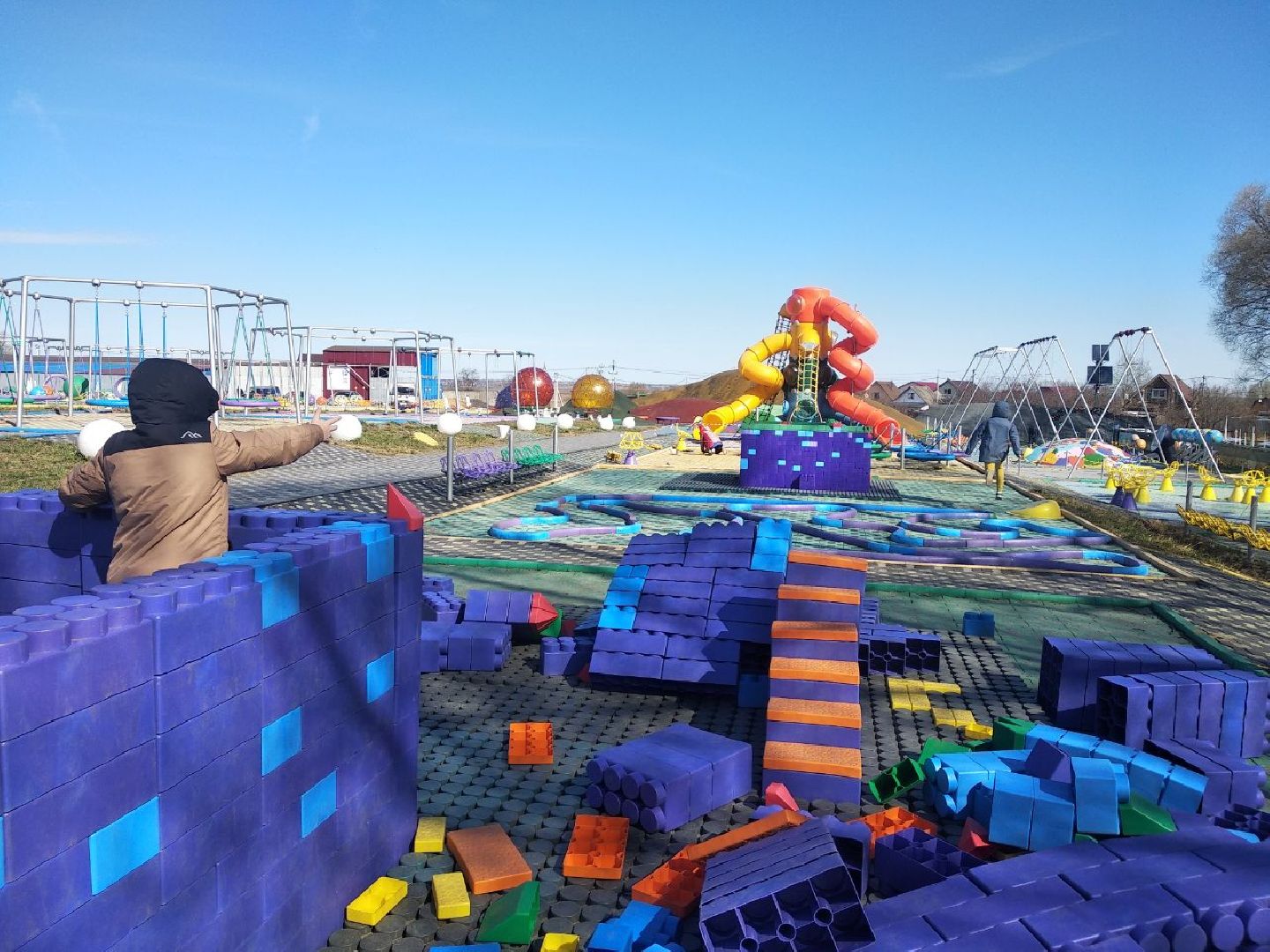 Дмитров, Парк Леко, Новосиньково