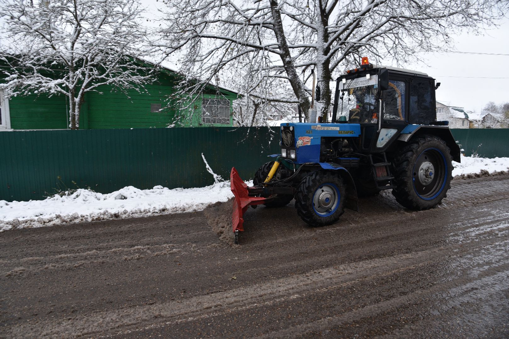 лотошино, благоустройство, уборка снега, очистка дворов, вертикалки,