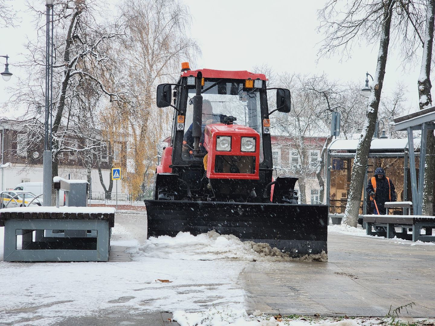 Егорьевск, Подмосковье, Московская область, снег, благоустройство, уборка снега, комунальная техника,вертикалка, вертикальное видео,