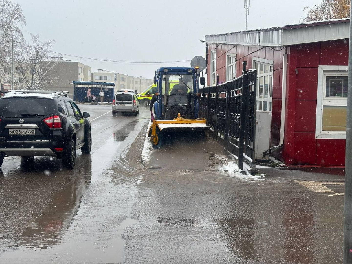 уборка снега, после снегопада, домодедедово,