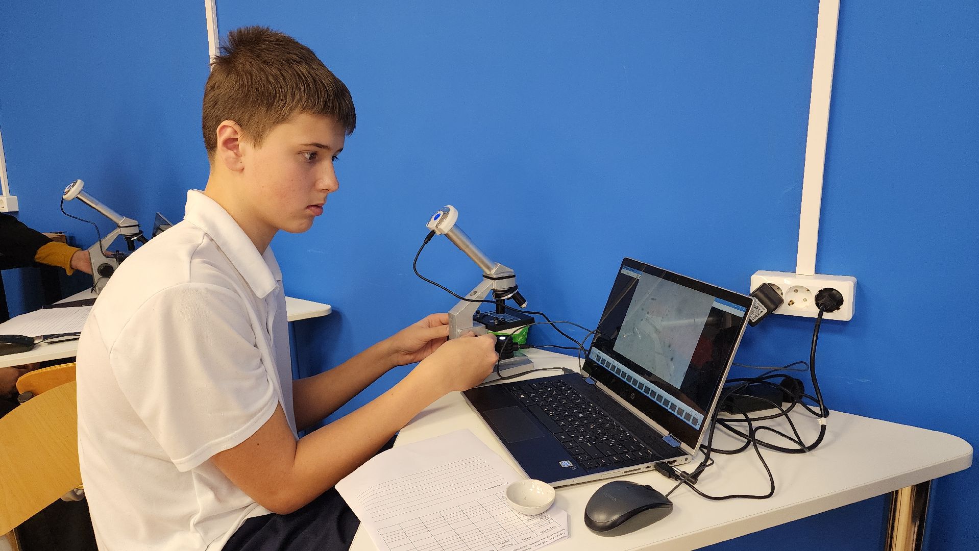 вертикалки, пушкино, школа, образовательный центр, цифровые технологии, точка роста, учителя, школьники,биология,