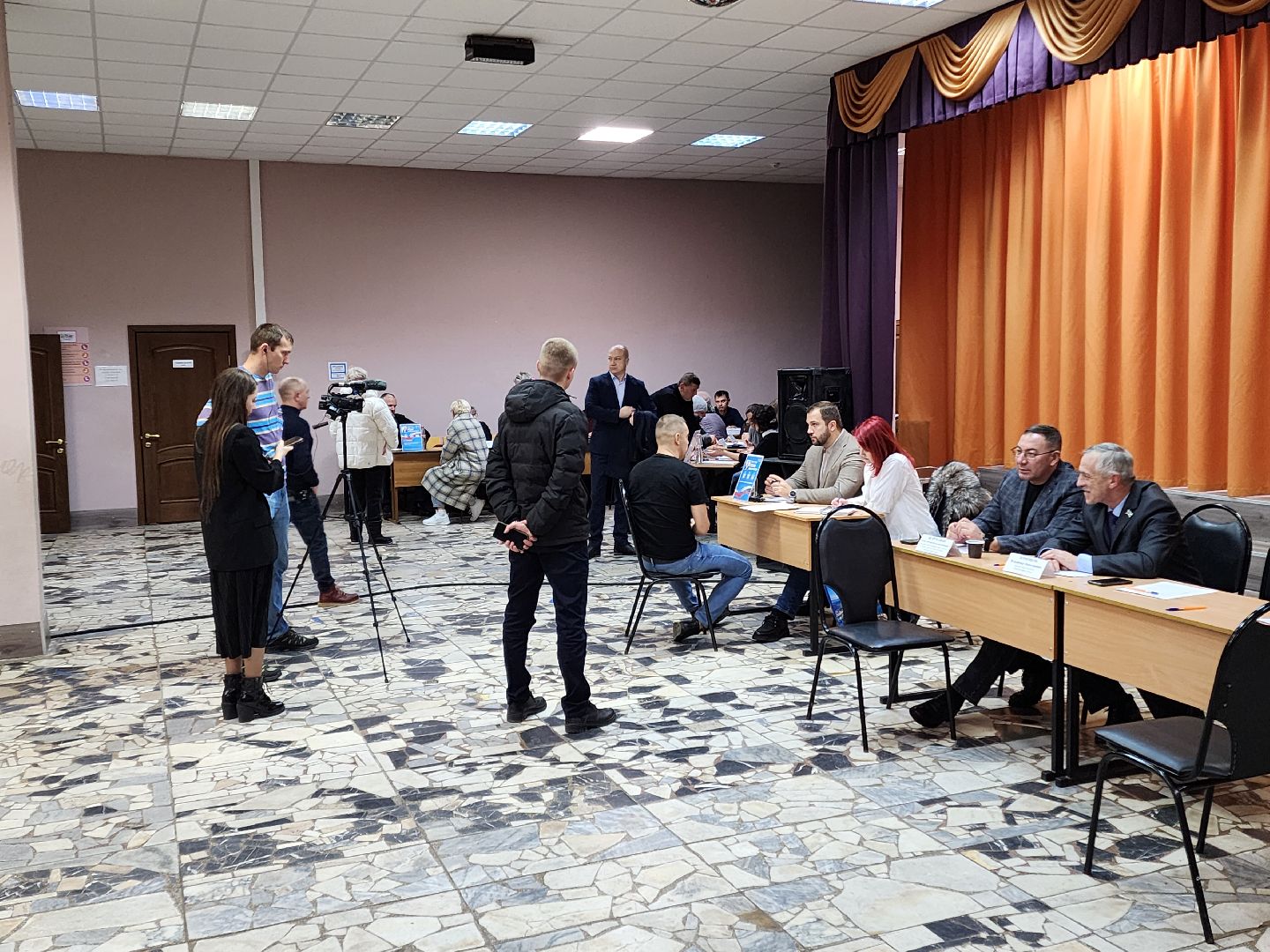 Чехов, выездная администрация, встреча с жителями, обращения граждан, транспортное сообщение, автобус 423, восстановить маршрут автобуса,