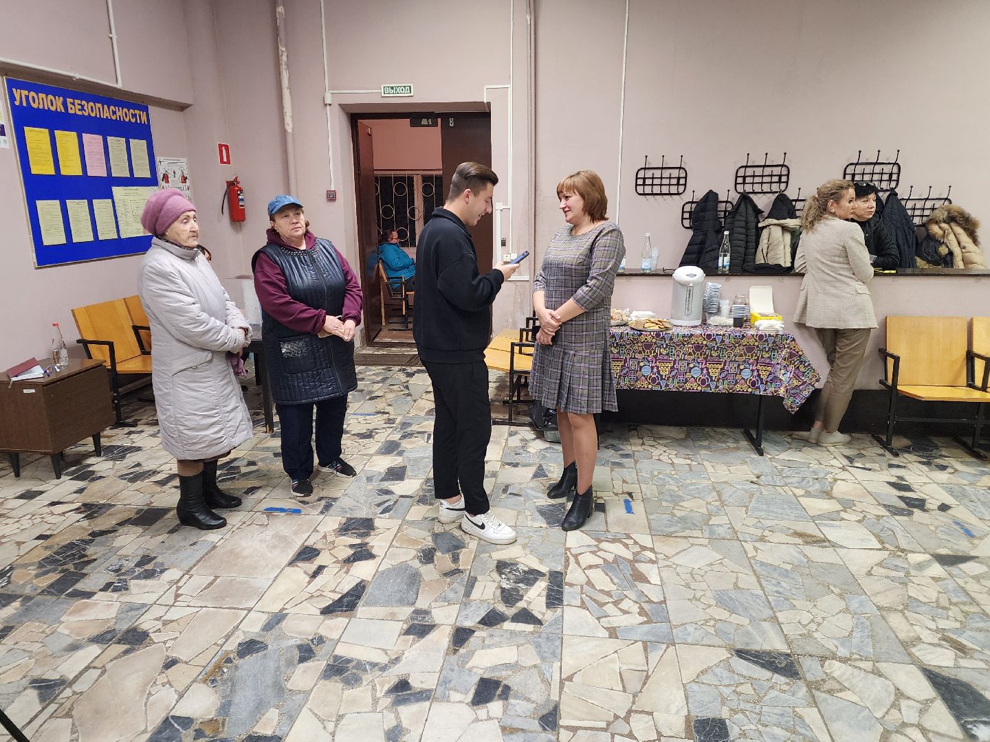 Чехов, выездная администрация, встреча с жителями, обращения граждан, транспортное сообщение, автобус 423, восстановить маршрут автобуса,