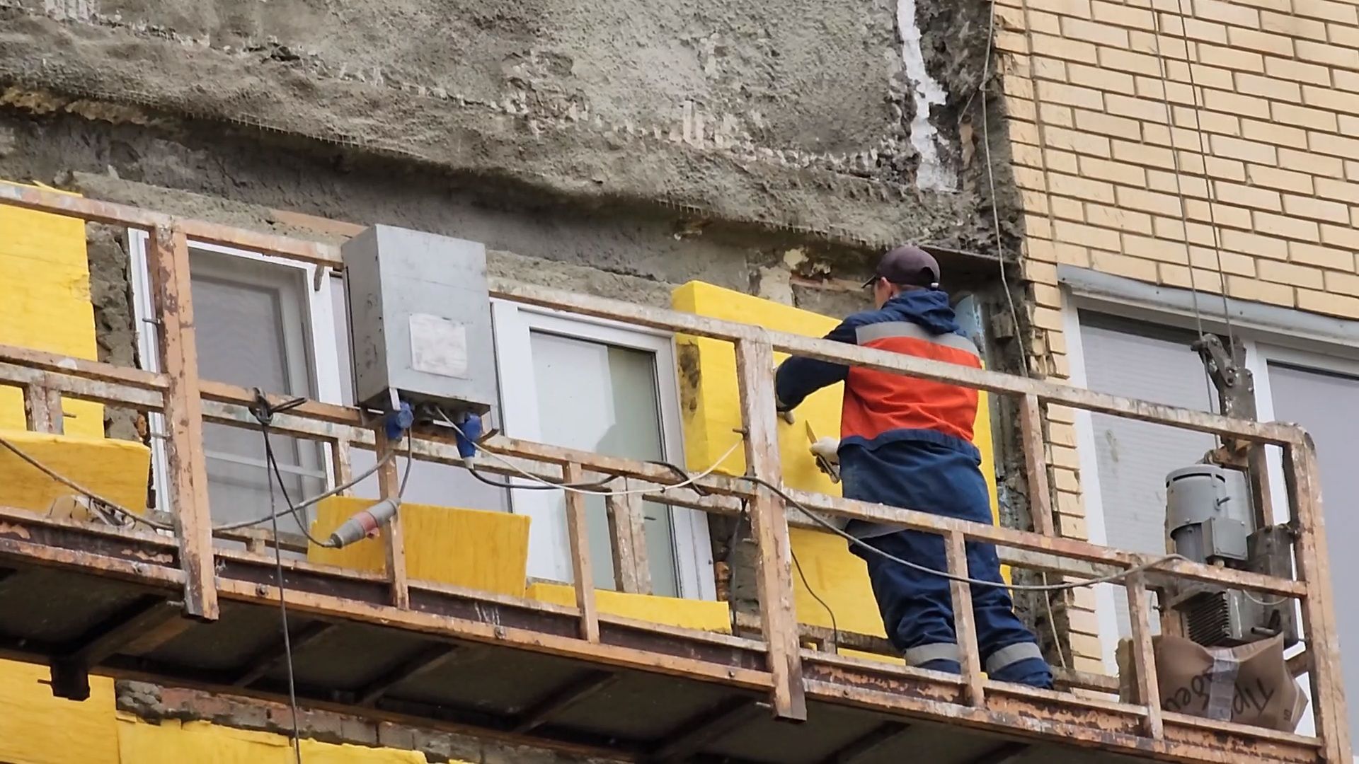 Чехов, улица Дружбы, жилой комплекс Посейдон, капитальный ремонт фасада, реконструкция фасада, утепление, гидроизоляция, теплоизоляция, фонд капитального ремонта мо, вертикалки,