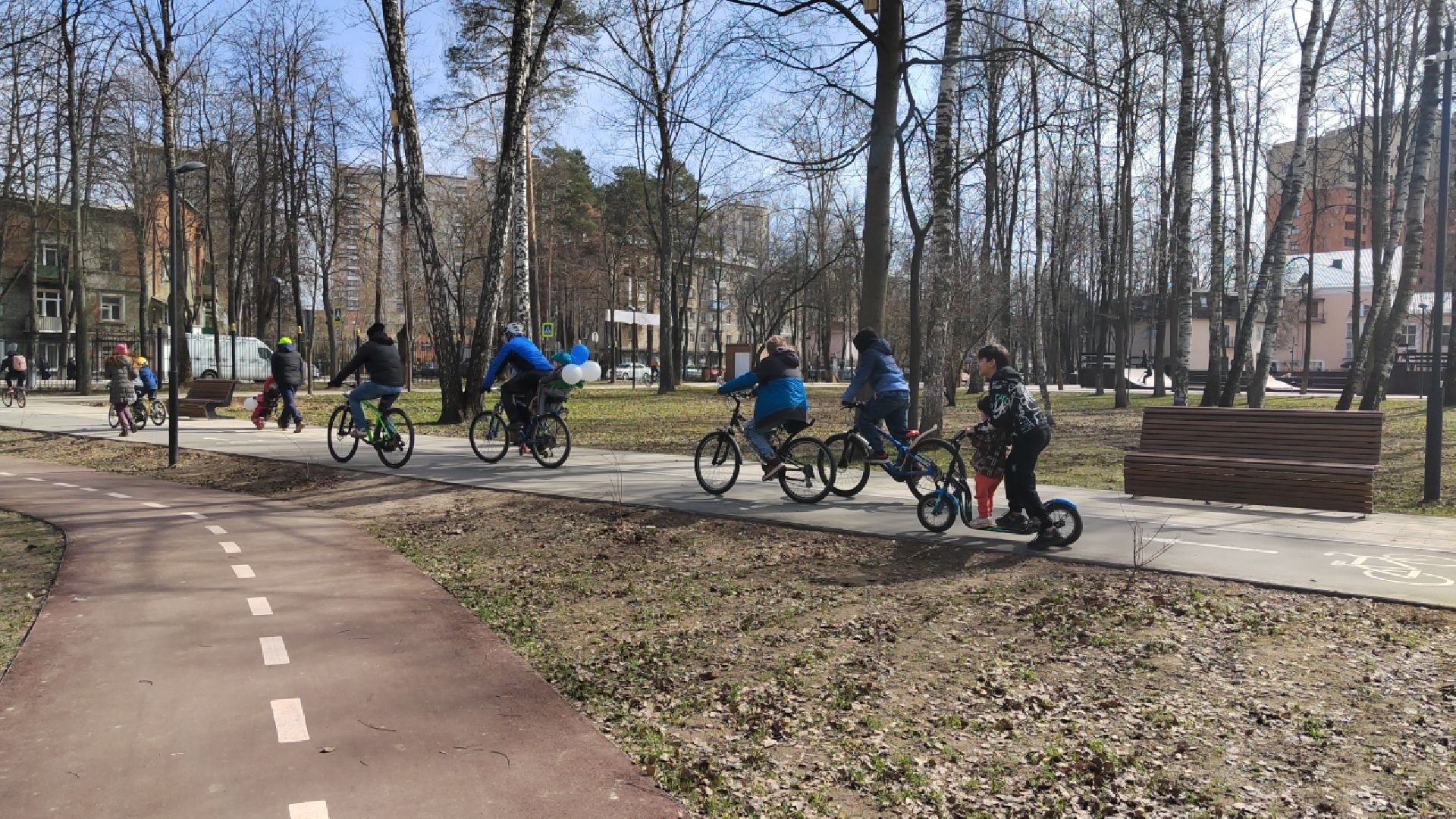 Пушкино, Пушкинский округ, весна в Подмосковье, Парк Пушкино, велозаезд, дети, спорт, живу спортом, люди города, ВелоПушкино, парки Подмосковья
