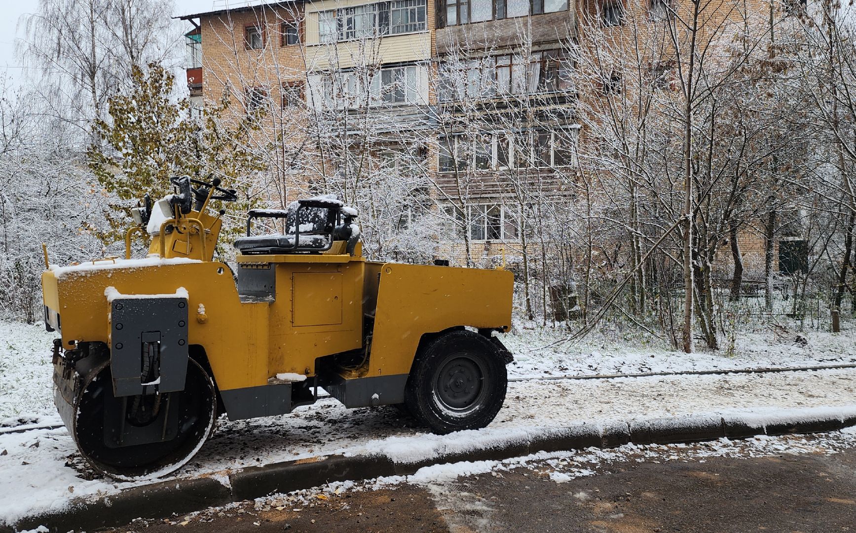 Звенигород, благоустойство, снег и наледь, вертикалка, вертикальное видео,
