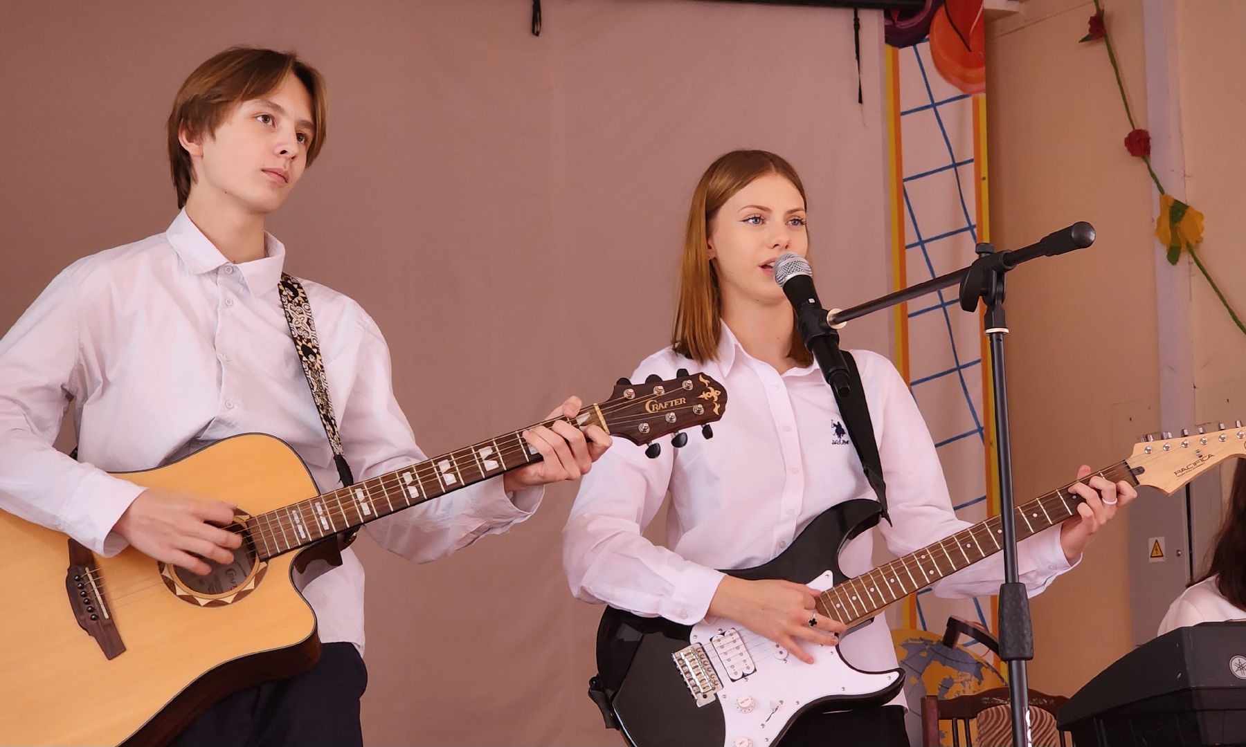 Солнечногорск, вертикалки, лицей 8, благотворительность, благотворительная ярмарка,