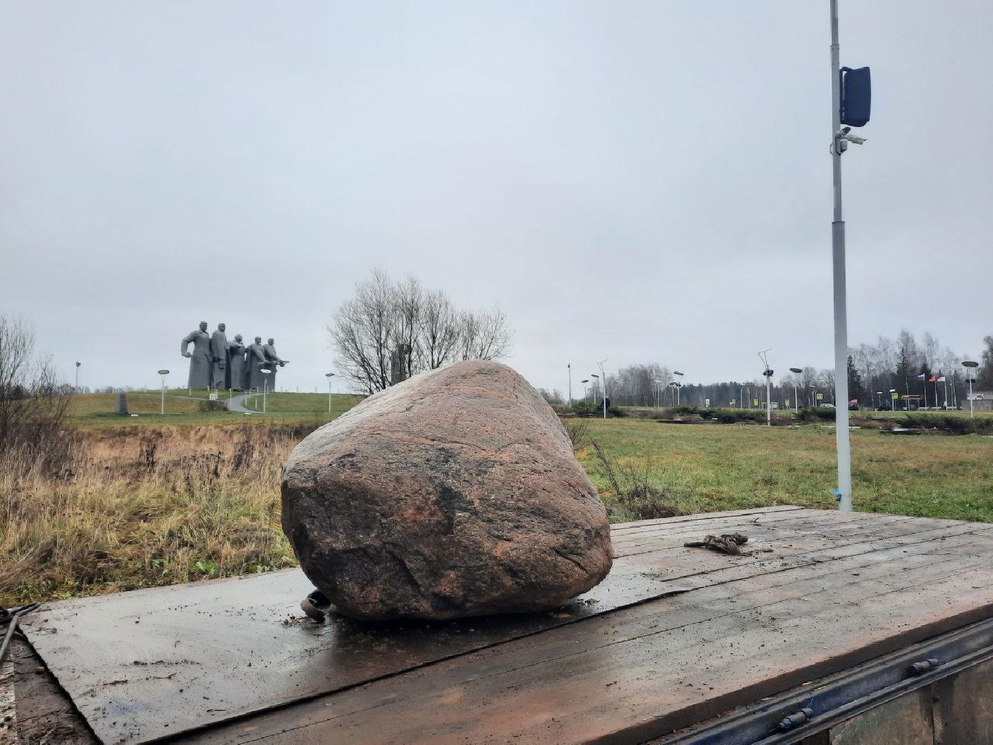 Подольск, сад камней памяти и славы, исполины, память героям, патриотизм,