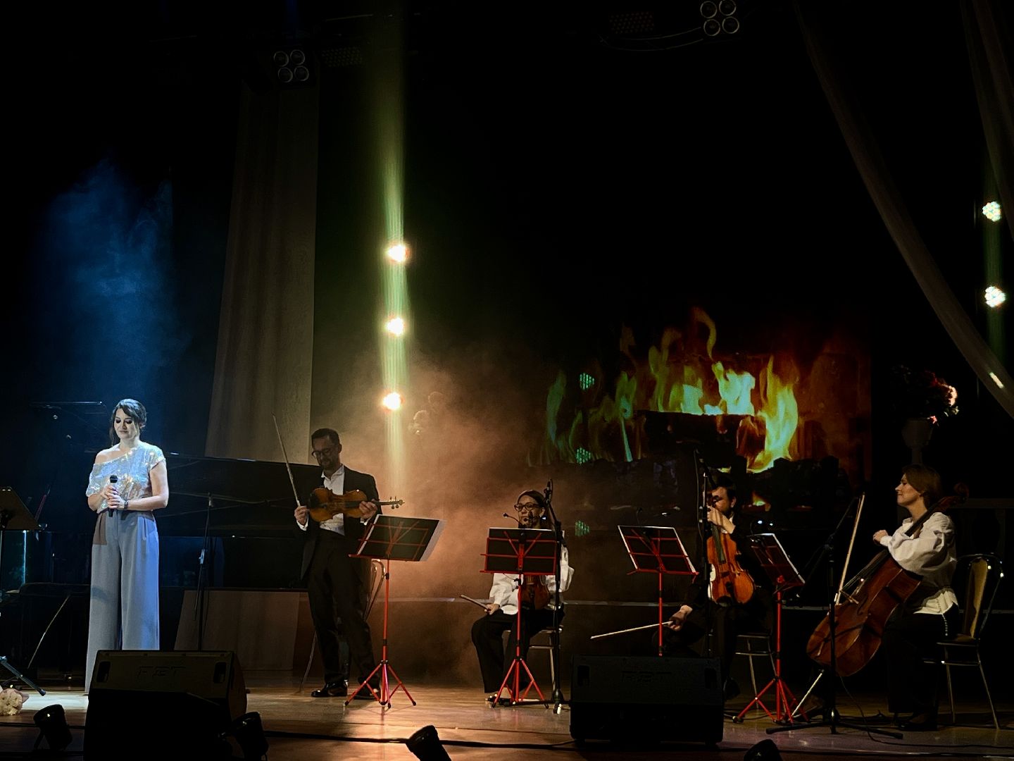 вертикальное видео, вертикалка, наро-фоминск, наро-фоминский городской округ, цдк Звезда, благотворительный концерт, государственный кремлевский оркестр,