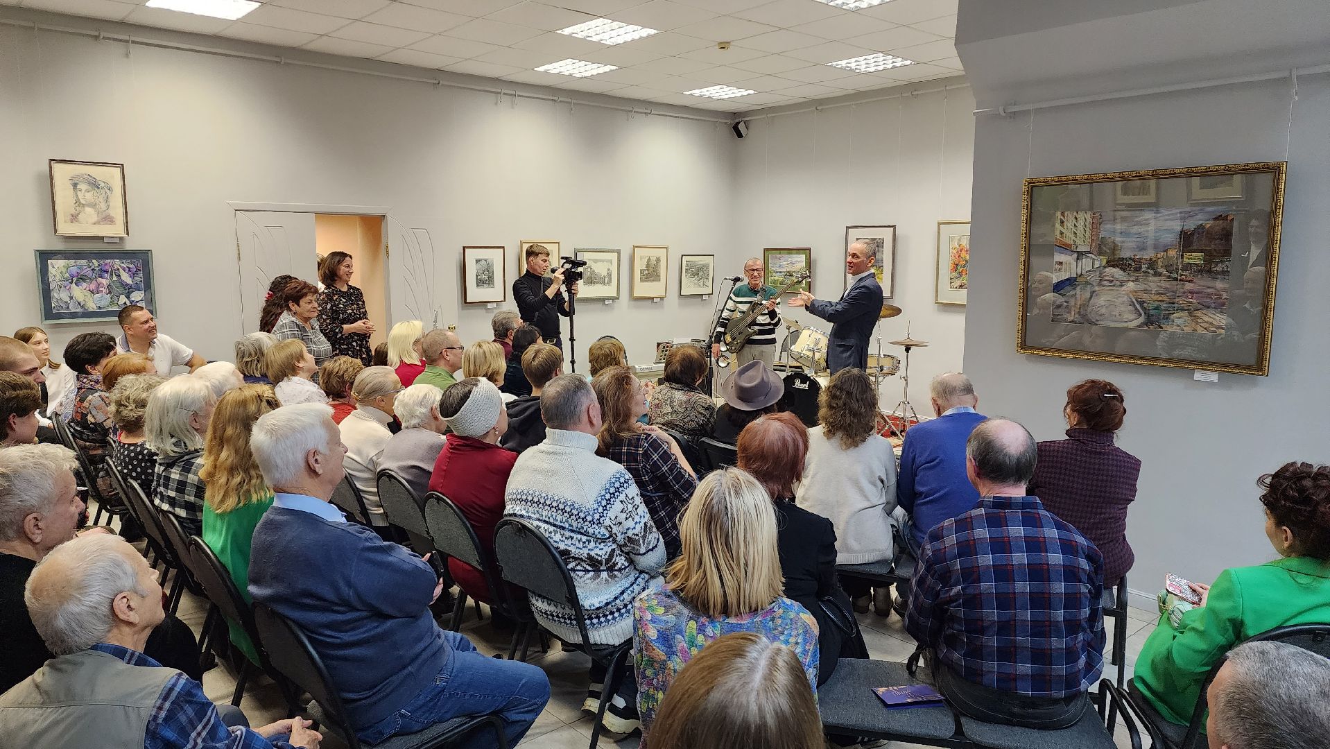 Галерея, художественная выставка, Юбилей, Лобня,