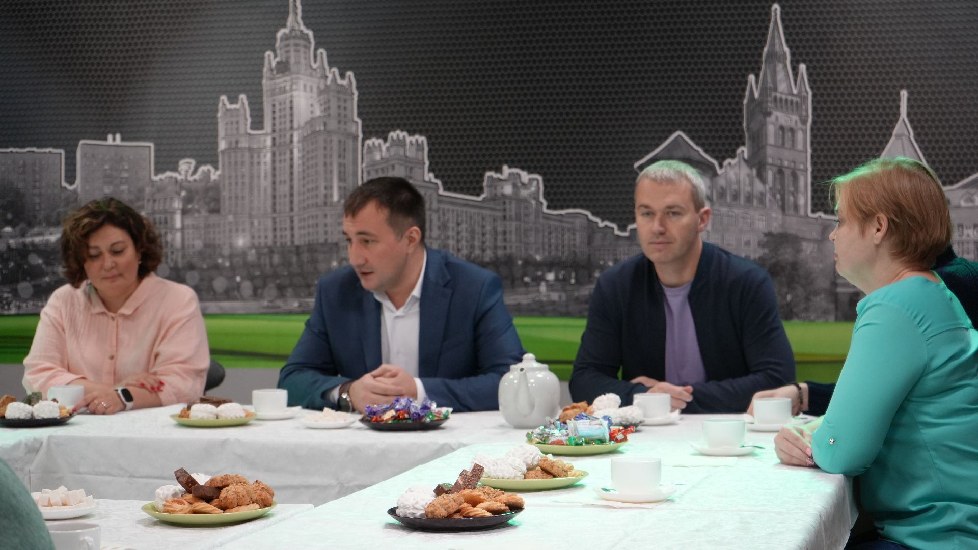 вертикалка, сво, день матери,