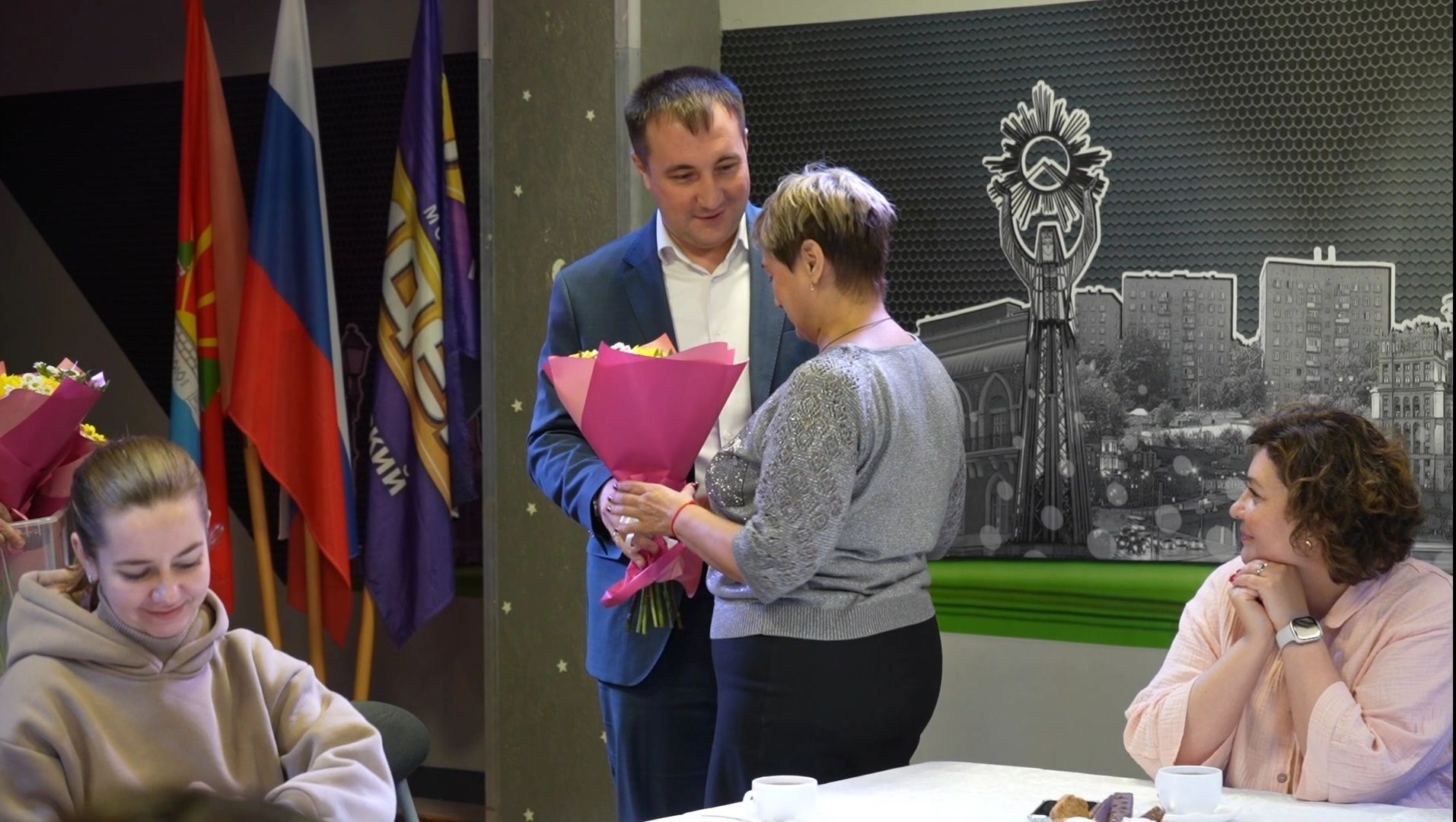 вертикалка, сво, день матери,