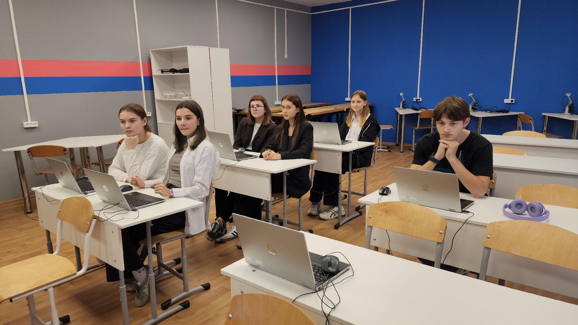 вертикалки, поселок, образовательный центр, цифровое образование, цифровые технологии, точка роста, школьники, принтер, моделирование, виртуальная реальность,