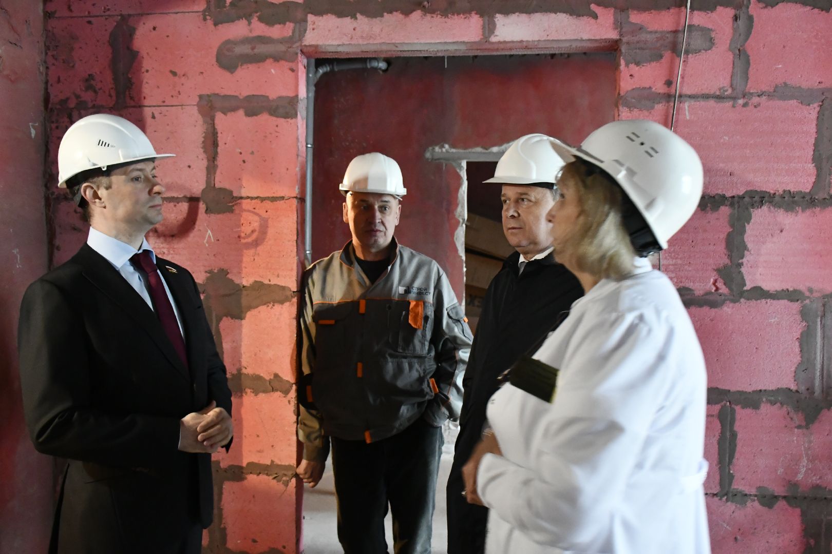 Наша, поликлиника, программа, капитальный, ремонт, депутат, Госдумы