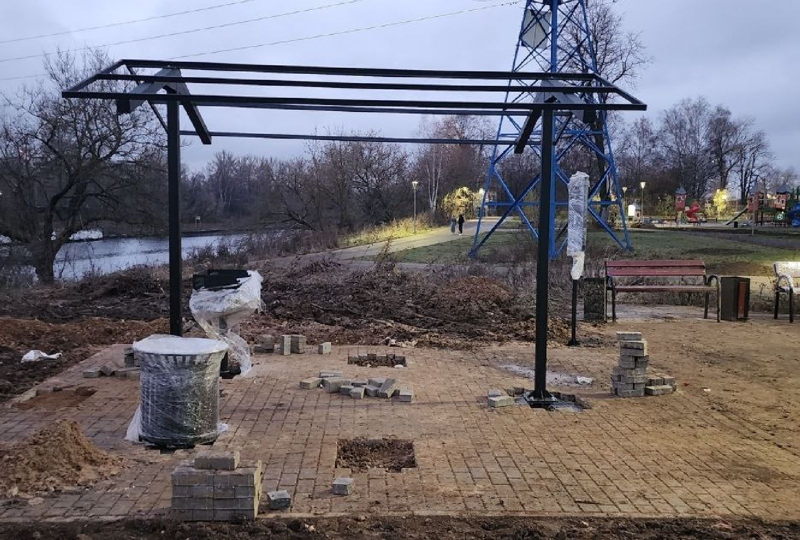 долгопрудный, бригантина, мангальная зона, шашлыки, ёлка, вертикалки,