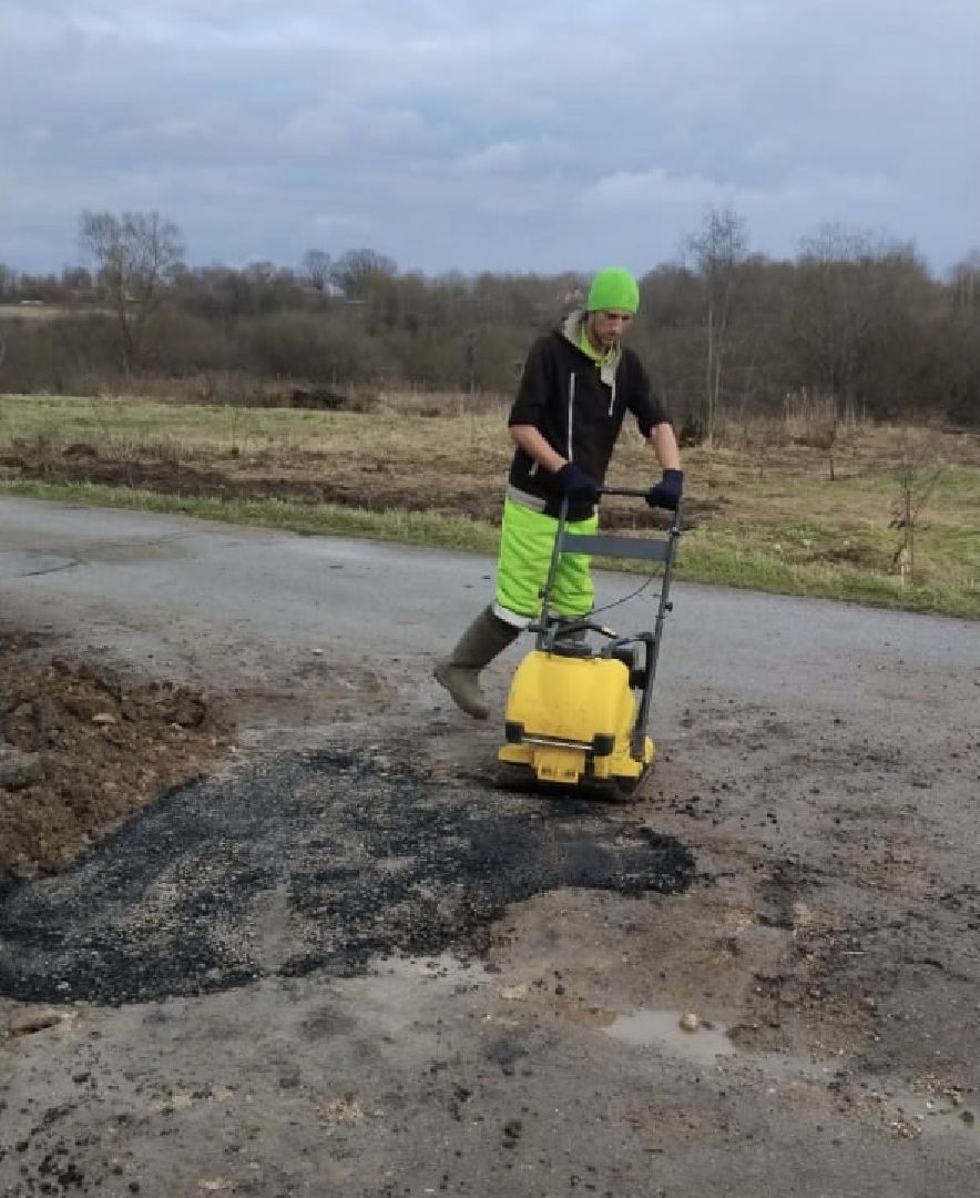 шаховская, горячий асфальт, коммунальные службы, вертикалки,