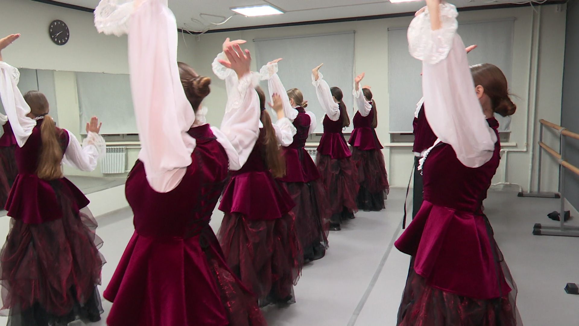 Реутов, вертикалки, культура, танцы, G-dance studio, бал у сатаны, мастер и маргарита, булгаков,