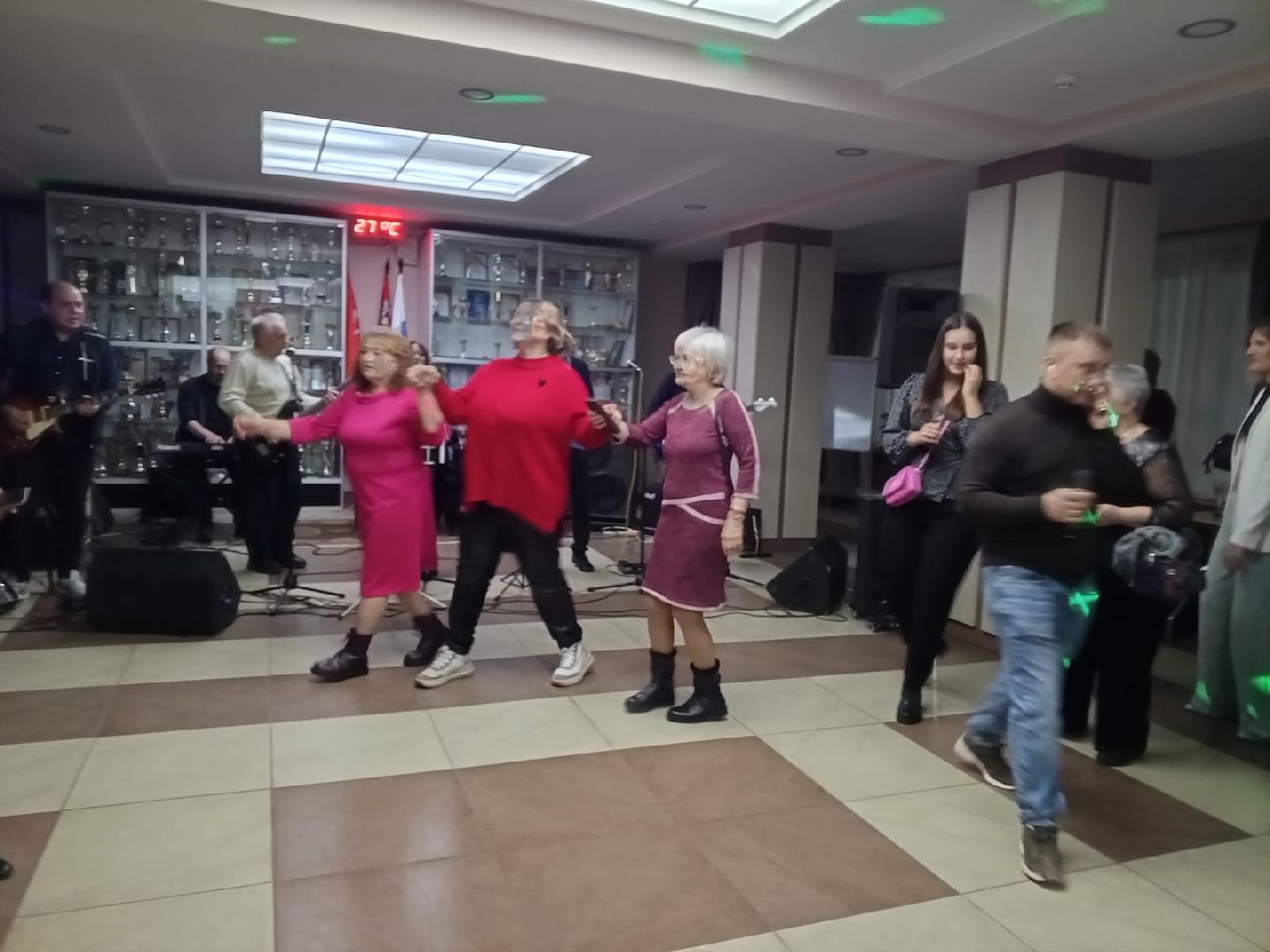 пушкинский, эстрада, песни, концерт, юбилей, дом культуры, зрители, музыка,вертикалки,