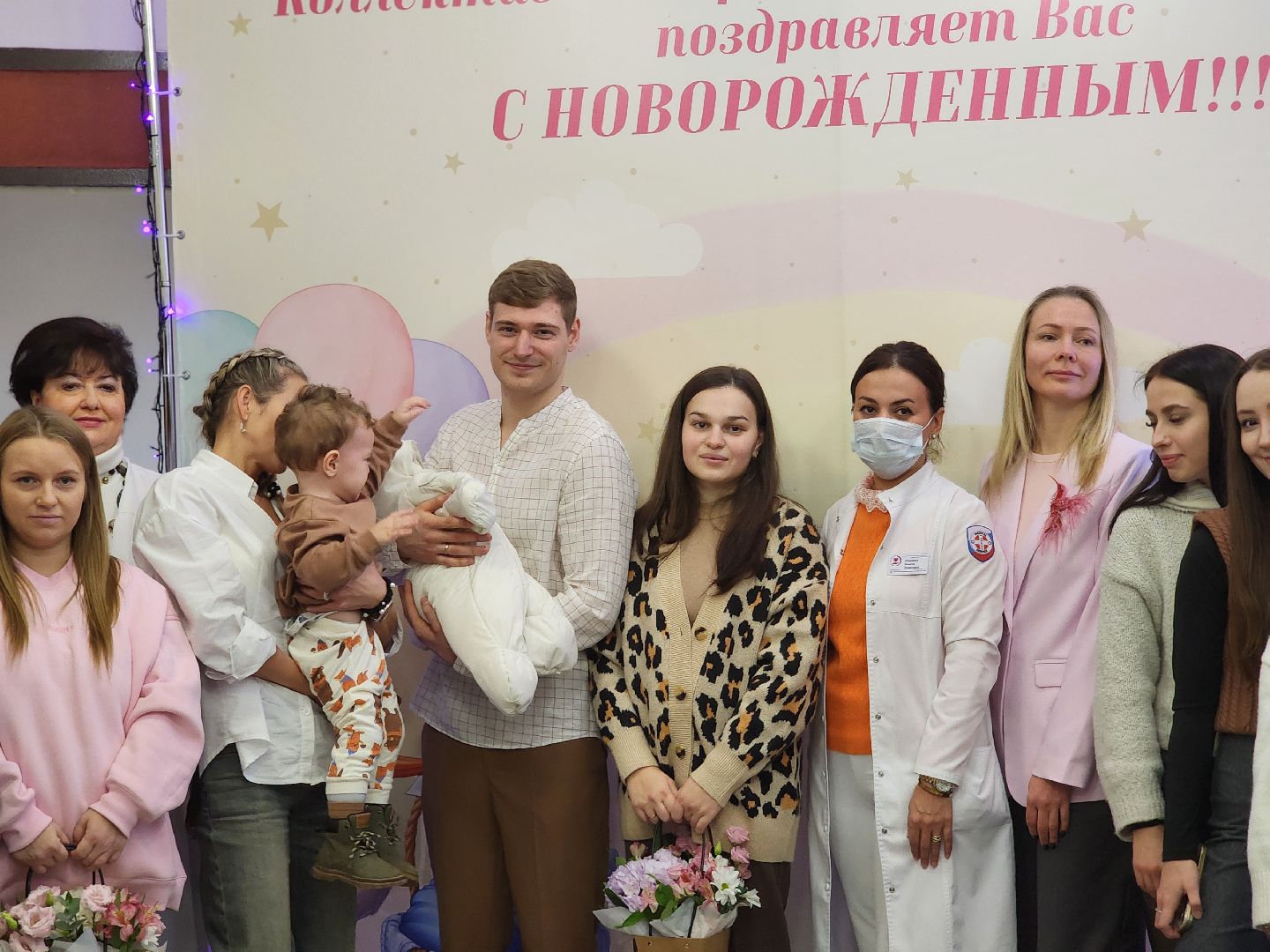 воскресенск, роддом, день матери, новорожденные дети,