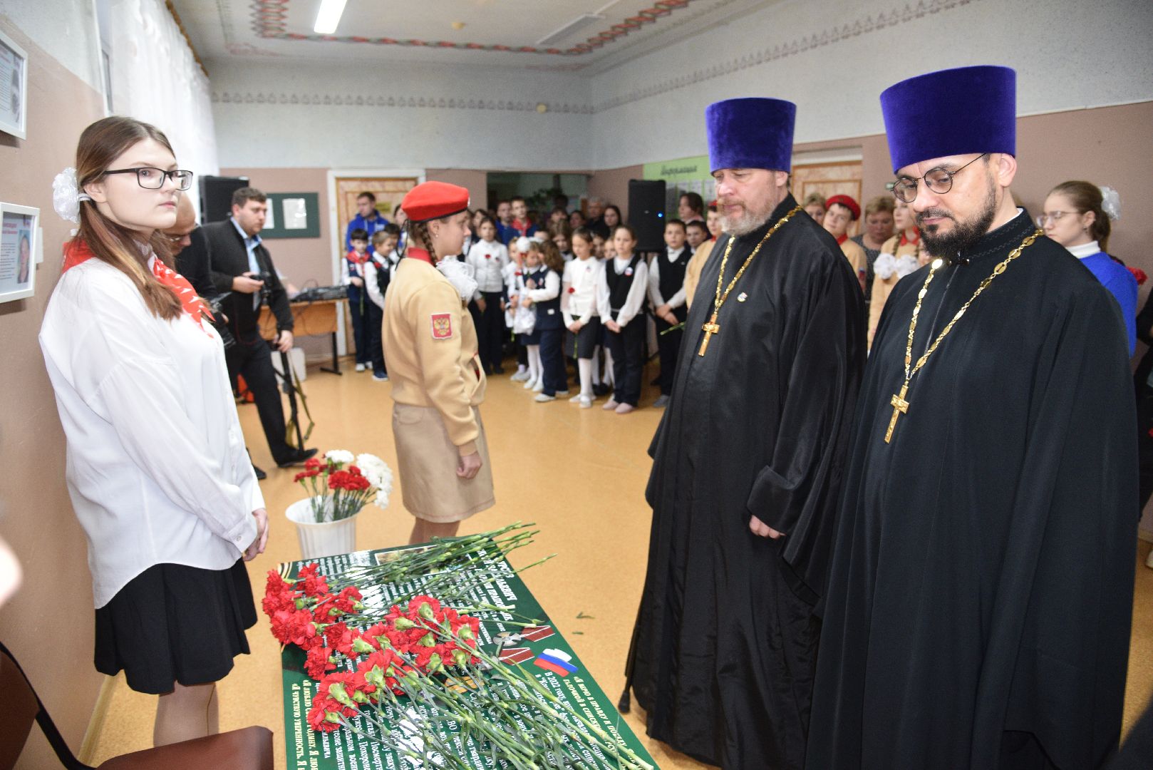 лотошино, савостино, микулинская гимназия, сво, спецоперация, парта героя,