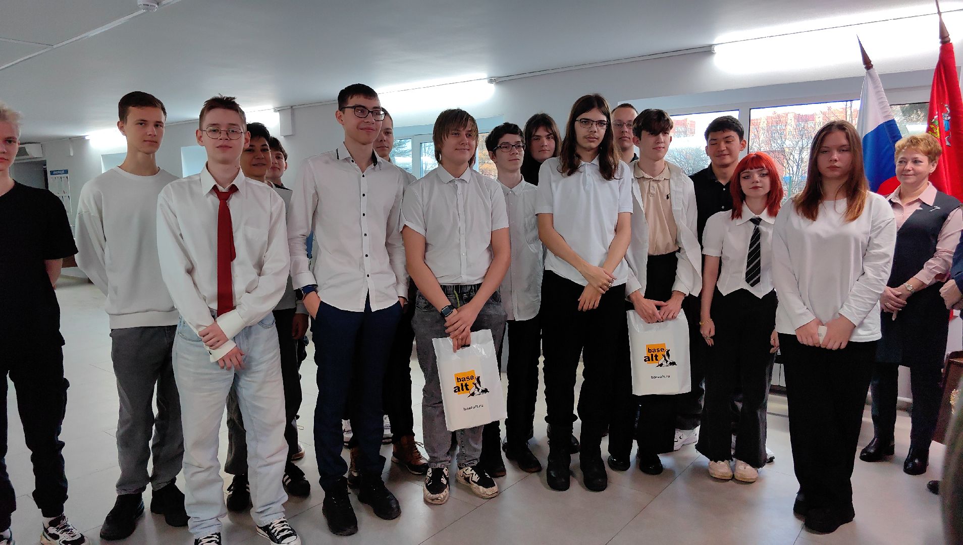 студент, колледж, ИТ-продукт, российская разработка, лаборатория, вертикалки