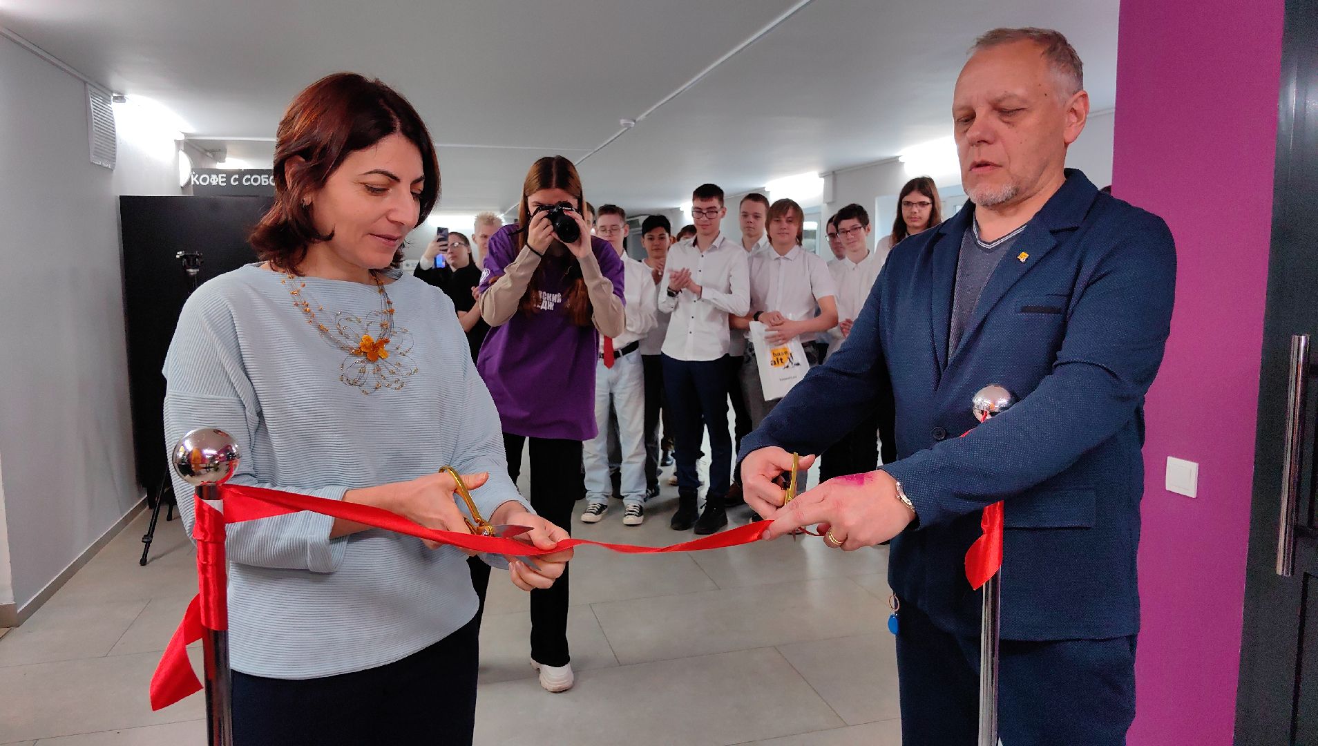 студент, колледж, ИТ-продукт, российская разработка, лаборатория, вертикалки