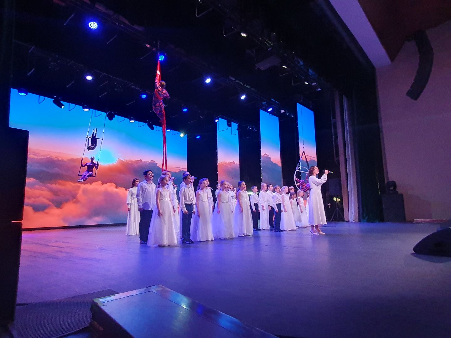 вертикалки, день матери, концерт, мытищи,