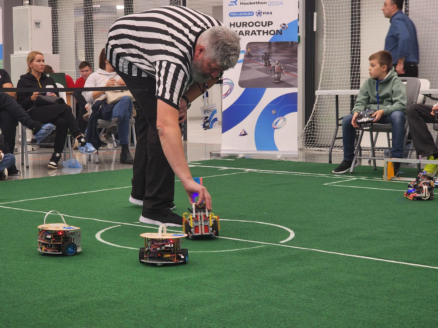 долгопрудный, технопарк физтех-лицея, робототехника, FPV-футбол, VR-очки,