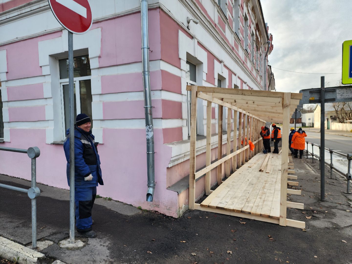 серпухов, жкх, защитный навес, плотники, школа 8, улица свердлова, вертикалки,