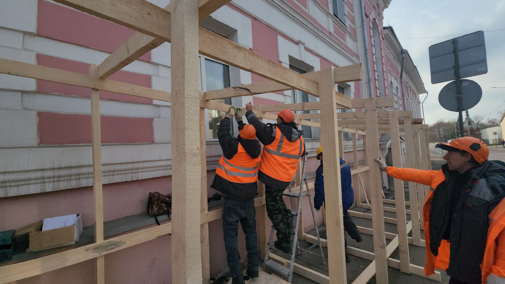 серпухов, жкх, защитный навес, плотники, школа 8, улица свердлова, вертикалки,